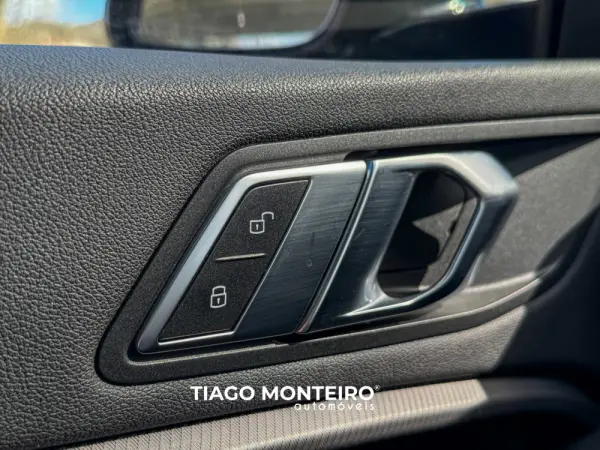 BMW 218 Gran Coupé i Pack Desportivo M 28