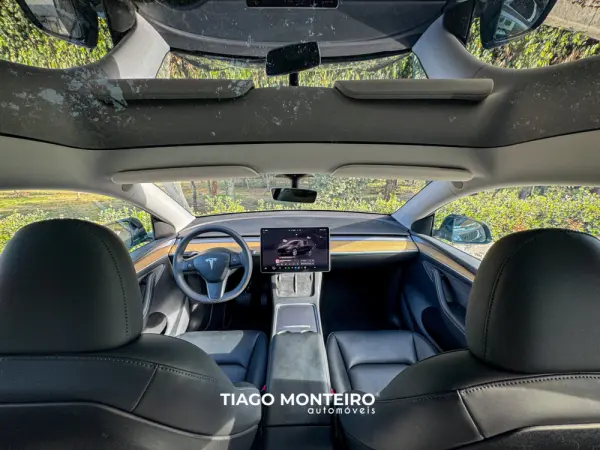 Tesla Model Y Tração Traseira 44