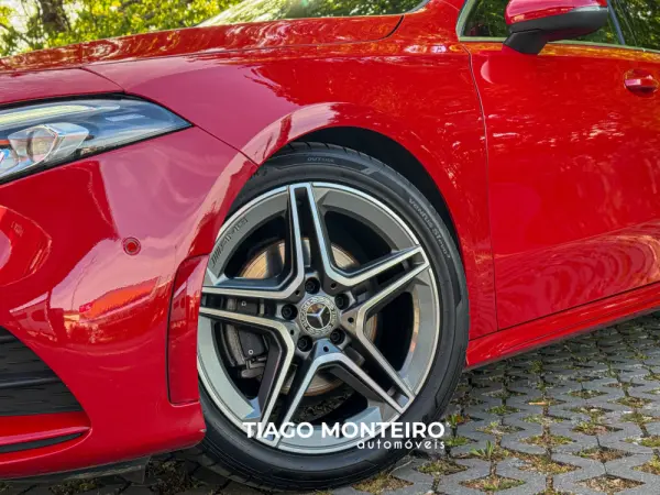 Mercedes-Benz A 180 d AMG Line Aut. 10