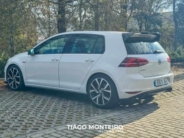 Volkswagen Golf 1.6 TDi BlueMotion Trendline 10