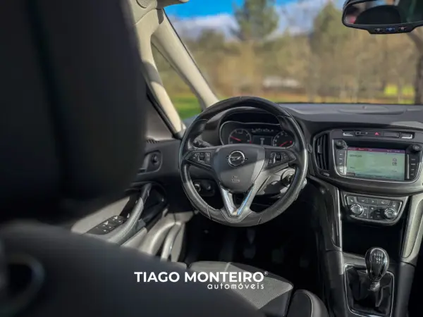 Opel Zafira 2.0 CDTI OPC Line S/S 19