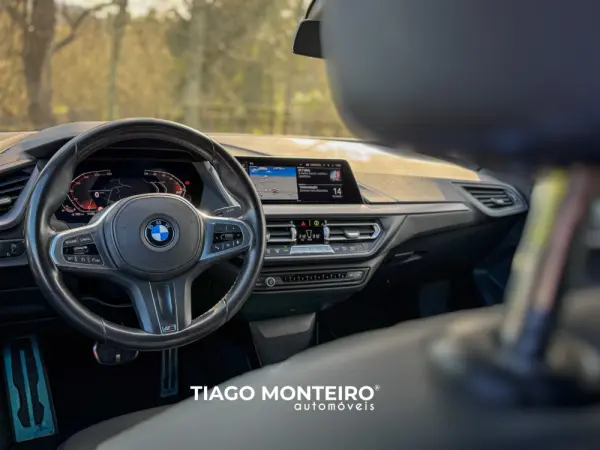 BMW 218 Gran Coupé i Pack Desportivo M 31