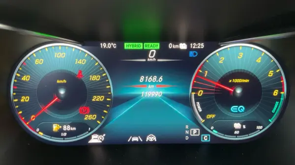 Mercedes-Benz C 300 de T 9G-TRONIC AMG Line 6