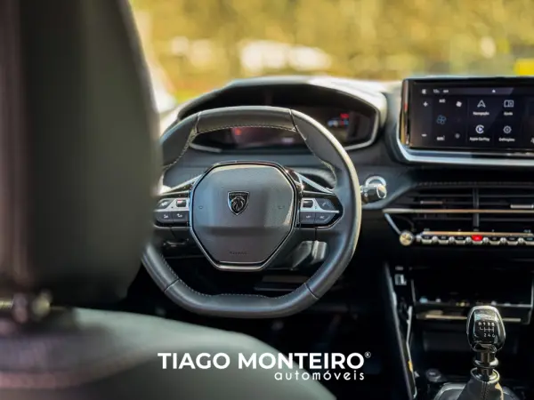 Peugeot 208 1.2 PureTech Allure 46