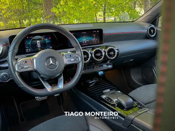 Mercedes-Benz A 180 d AMG Line Aut. 17