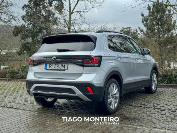 Volkswagen T-Cross 1.0 TSI Urban DSG Digital Cockpit Pro 33