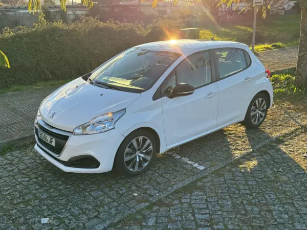 Peugeot 208 1.2 Puretech Active 16