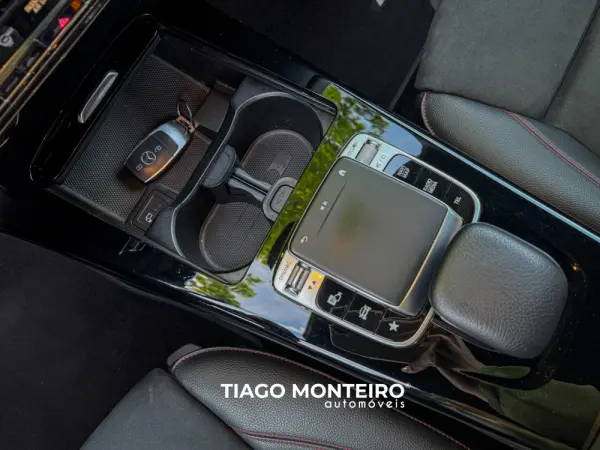 Mercedes-Benz A 180 d AMG Line Aut. 47