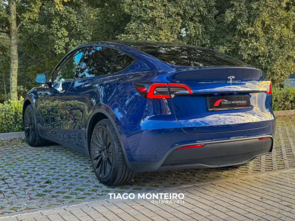Tesla Model Y Tração Traseira 38