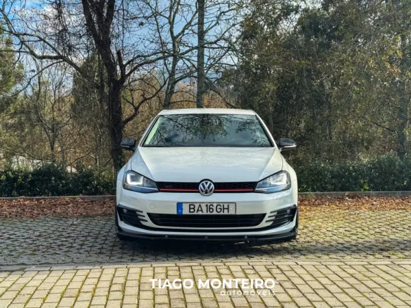 Volkswagen Golf 1.6 TDi BlueMotion Trendline 6