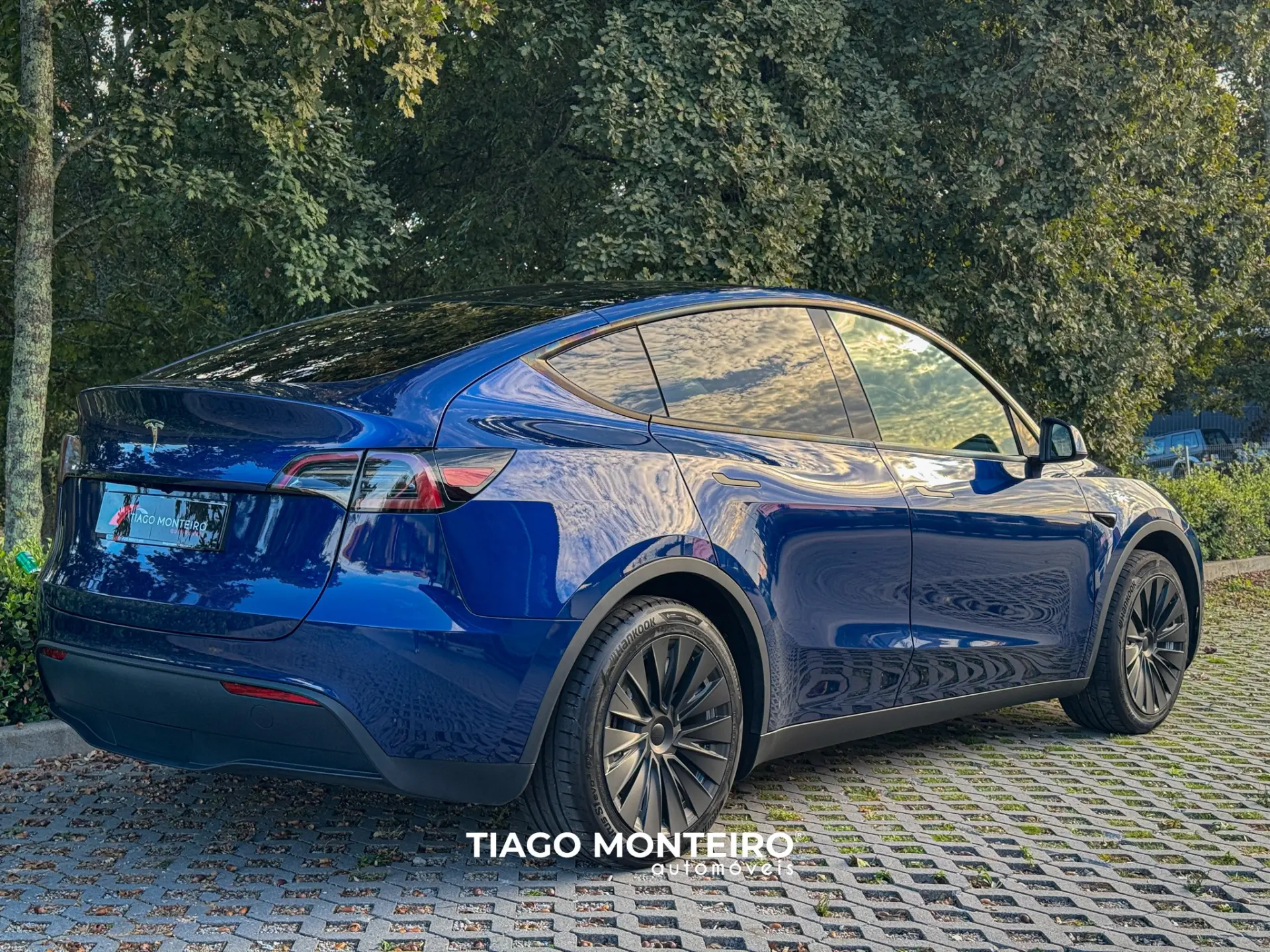 Tesla Model Y Tração Traseira 34