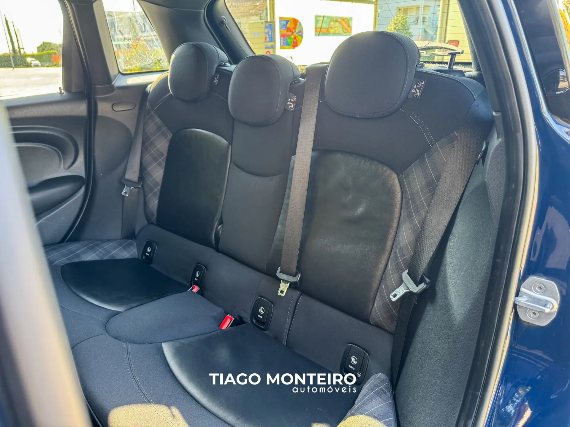 MINI 5 Portas One D 34