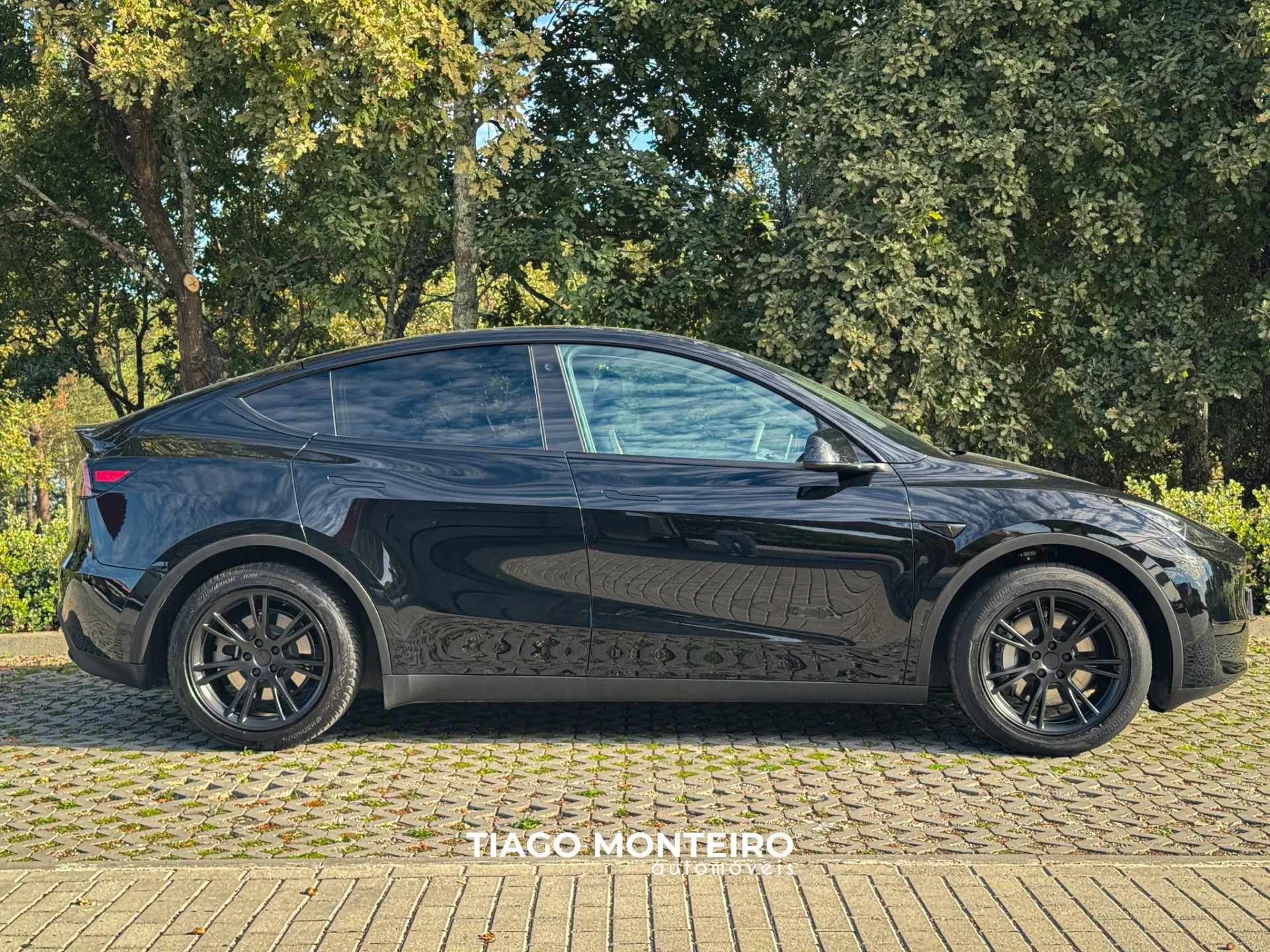 Tesla Model Y Tração Traseira 25