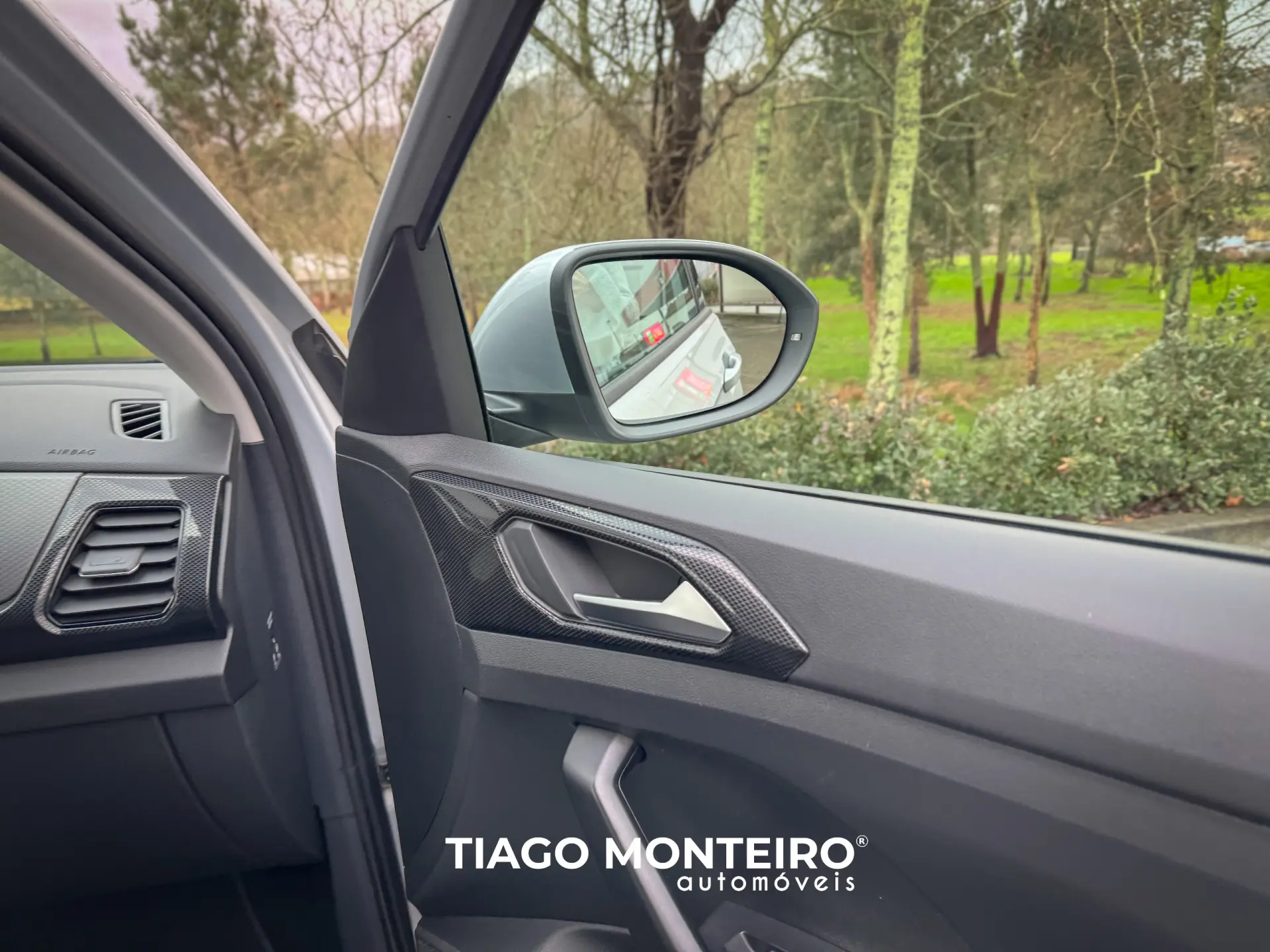 Volkswagen T-Cross 1.0 TSI Urban DSG Digital Cockpit Pro 45