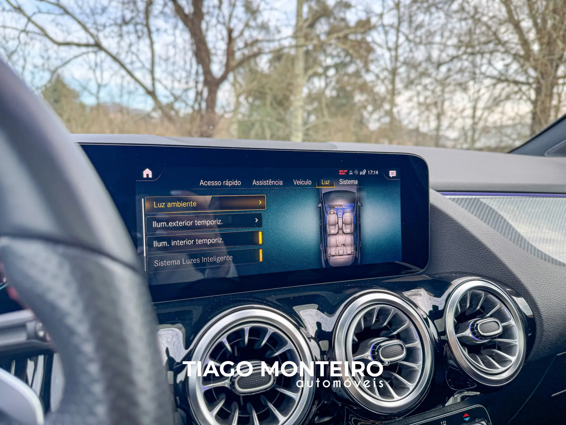 Mercedes-Benz GLA 250 e AMG Line 56