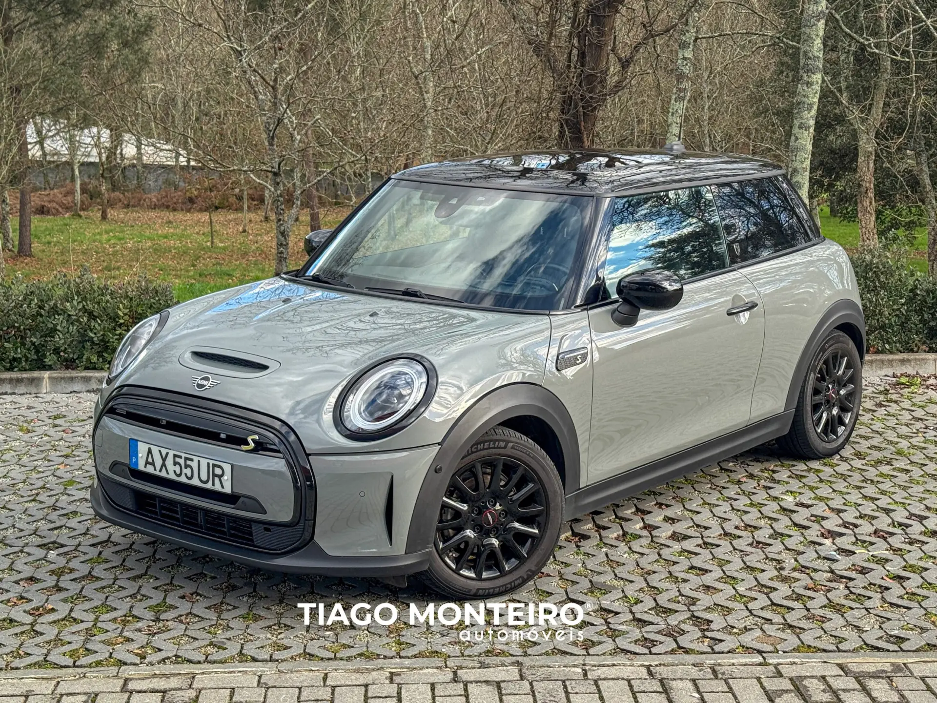 MINI 3 Portas Cooper SE Premium P. Yours 2