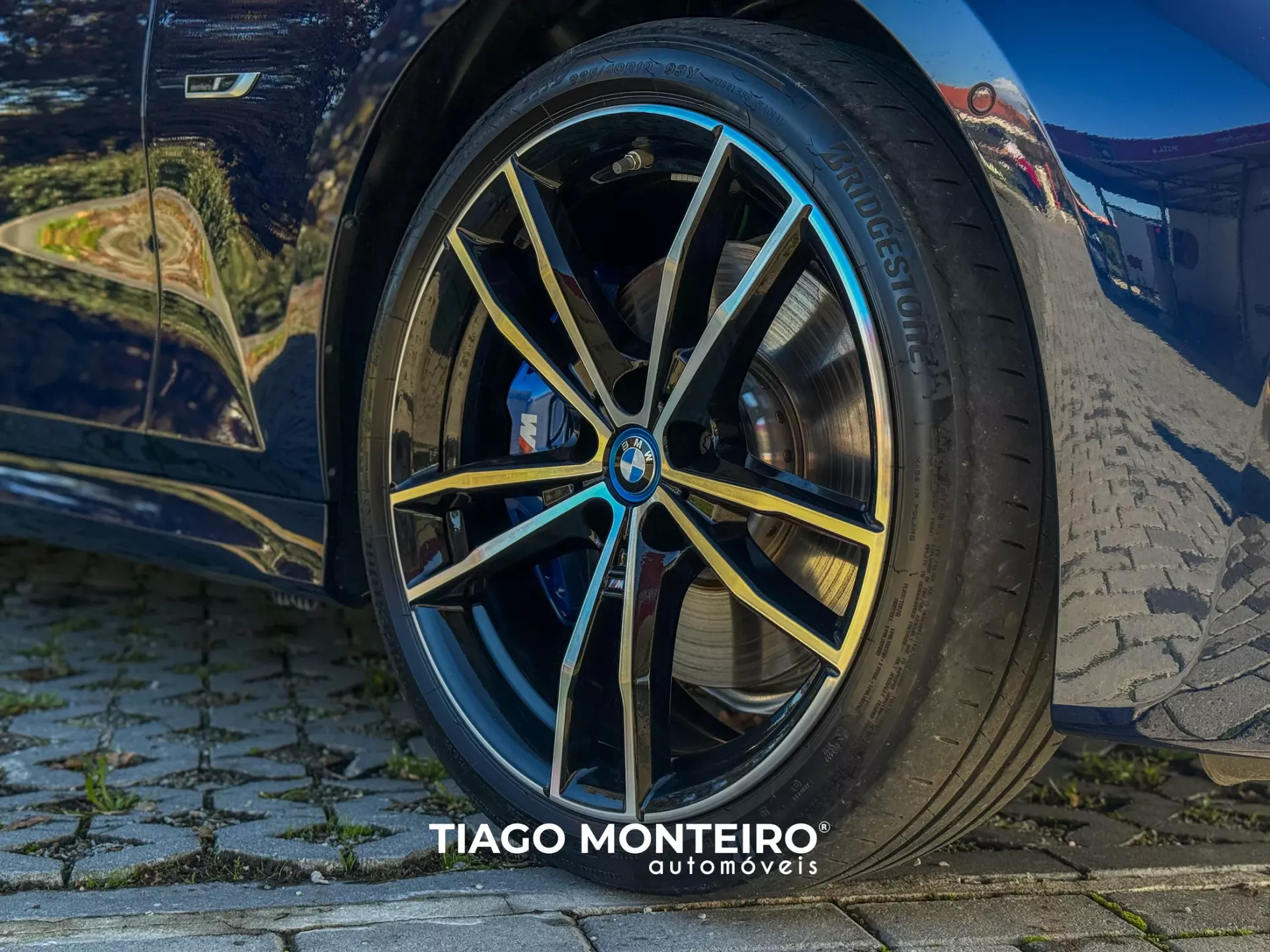 BMW 320 e Pack M Auto (2021-2022) 25