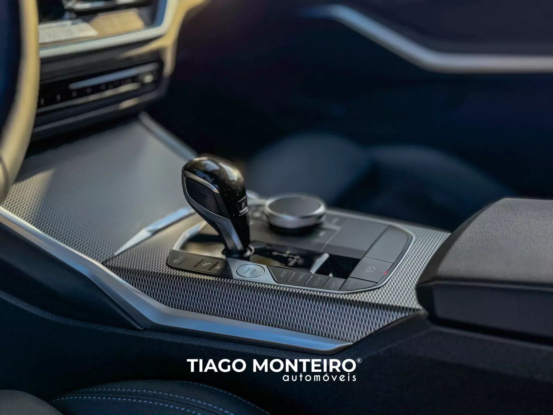 BMW 320 e Pack M Auto (2021-2022) 49