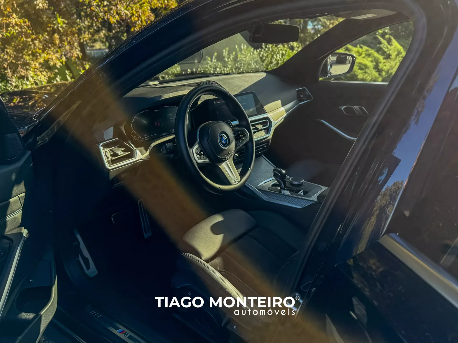 BMW 320 e Pack M Auto (2021-2022) 52