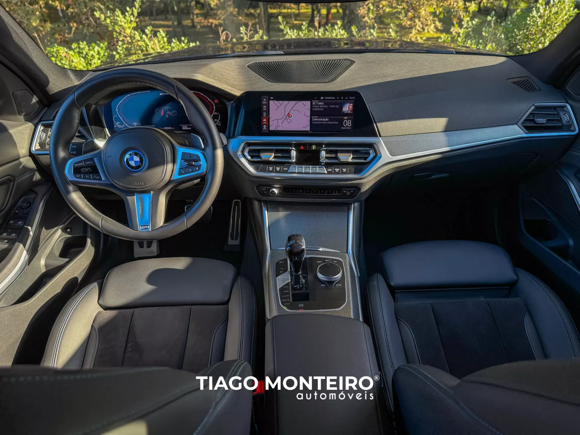 BMW 320 e Pack M Auto (2021-2022) 53