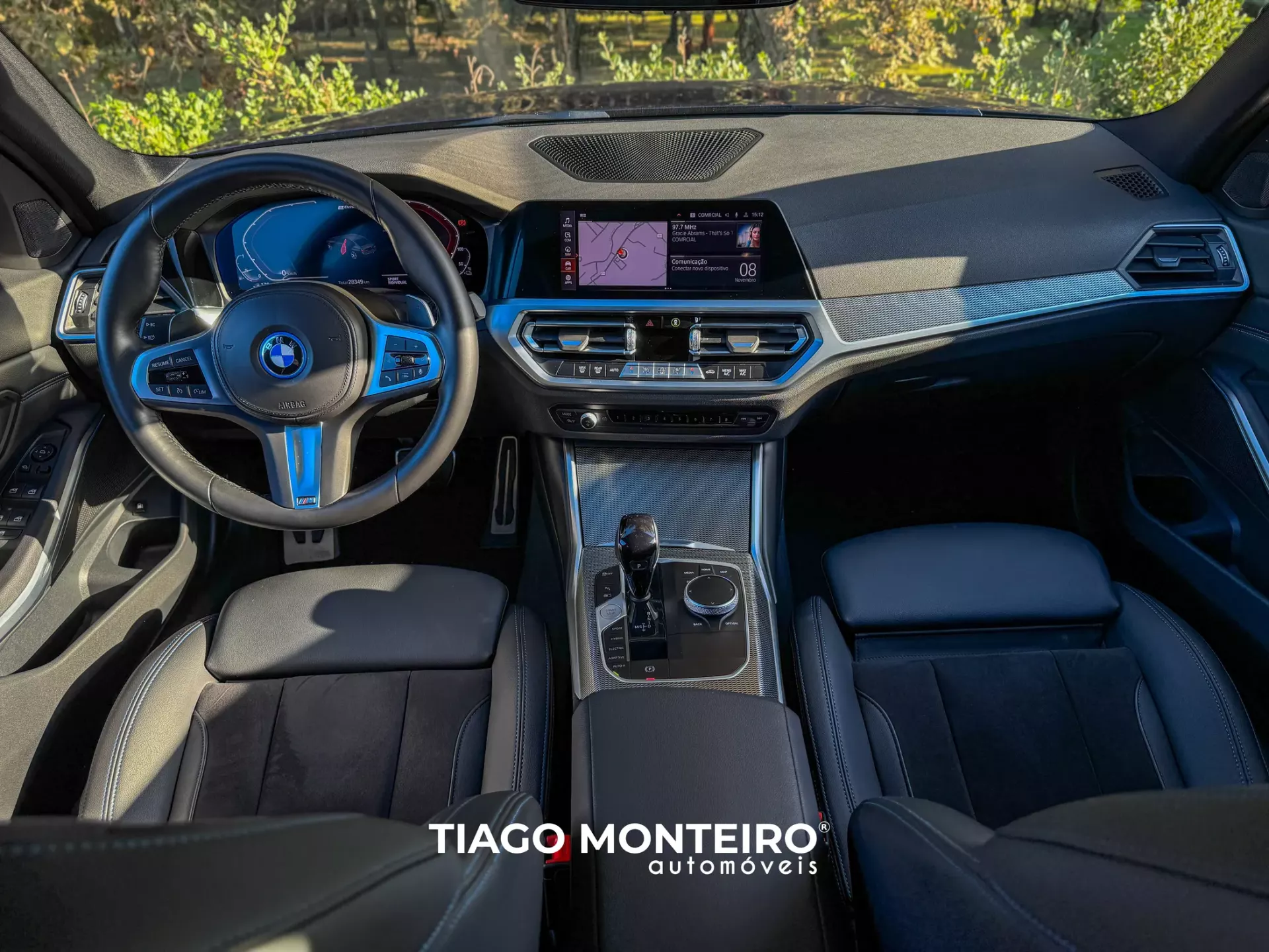 BMW 320 e Pack M Auto (2021-2022) 54