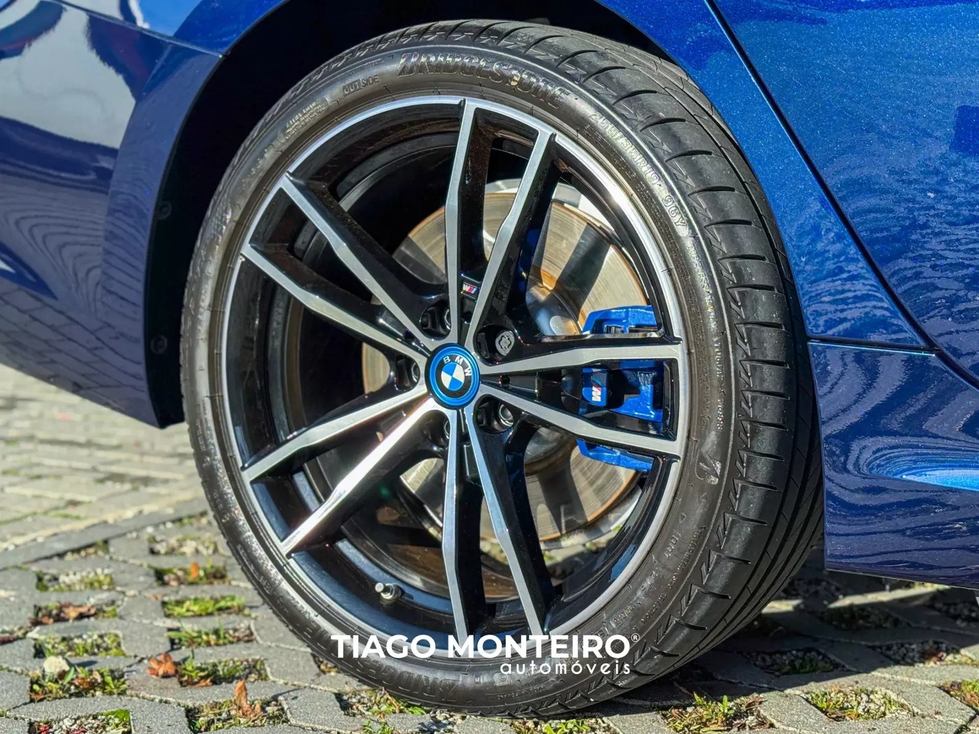 BMW 320 e Pack M Auto (2021-2022) 65