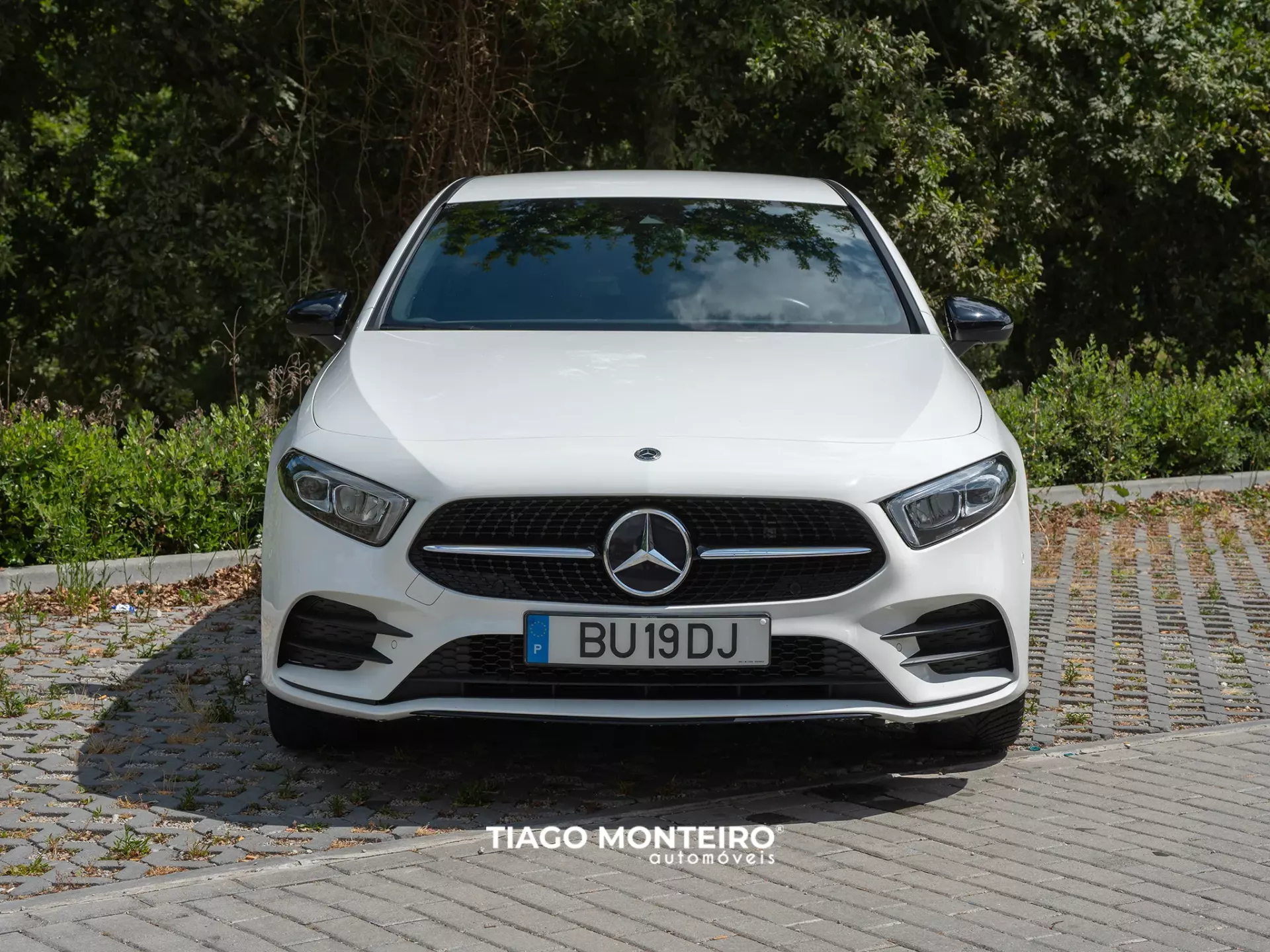 Mercedes-Benz CLA 250 Não encontro a versão 4