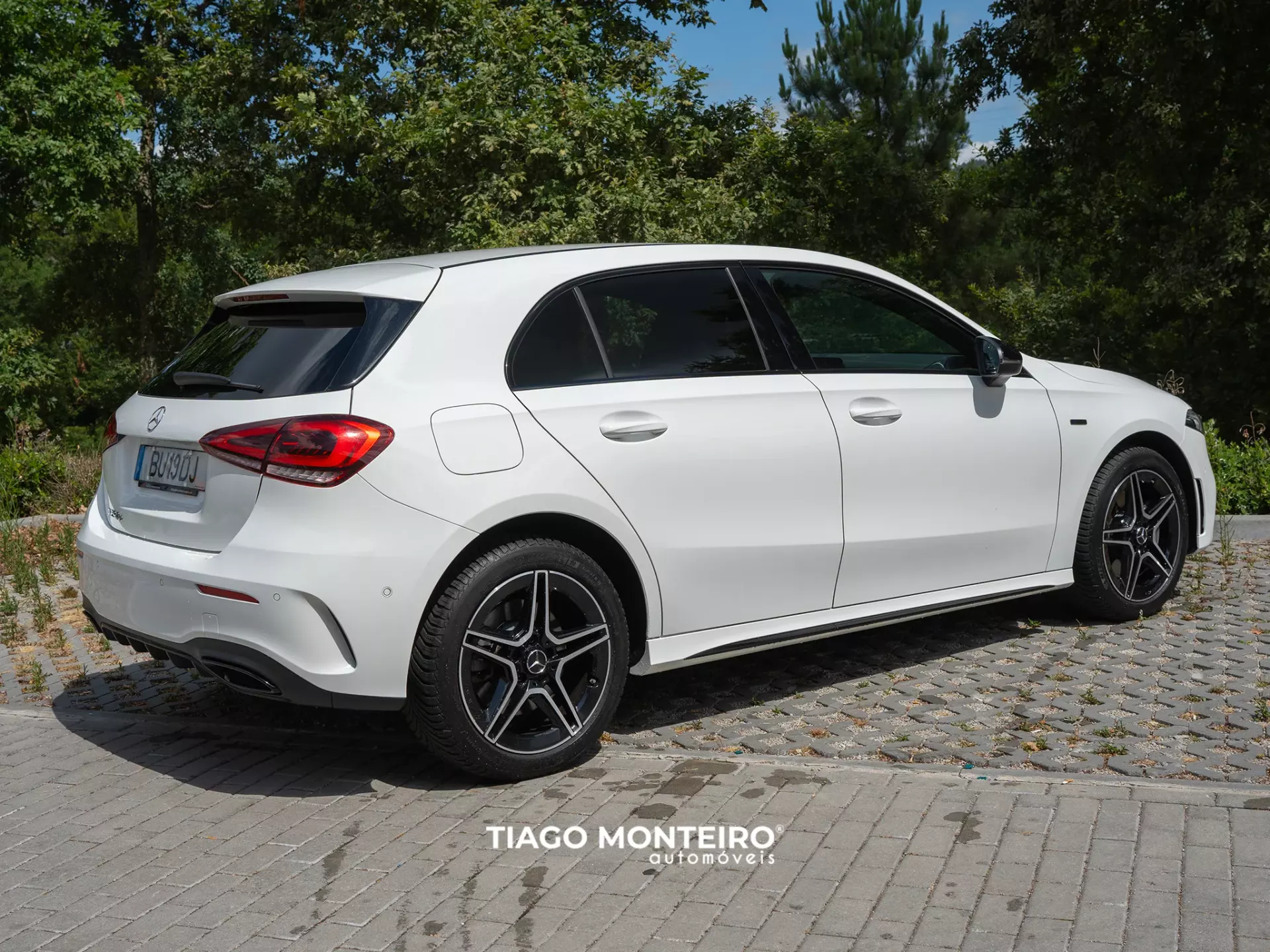 Mercedes-Benz CLA 250 Não encontro a versão 14