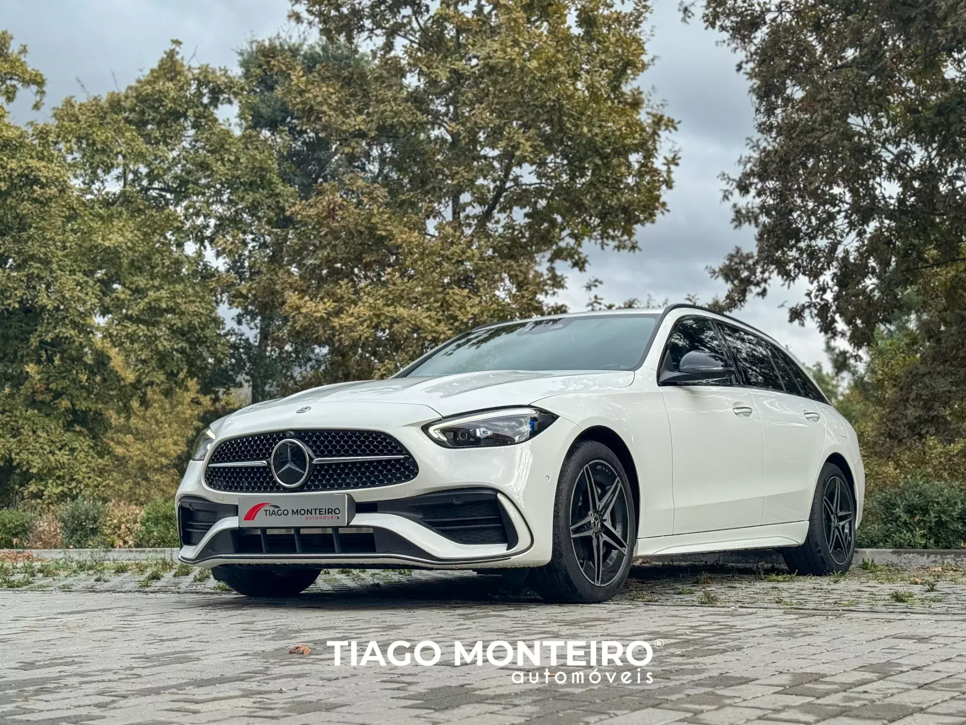 Mercedes-Benz C 300 e T 9G-TRONIC AMG Line Advanced 11