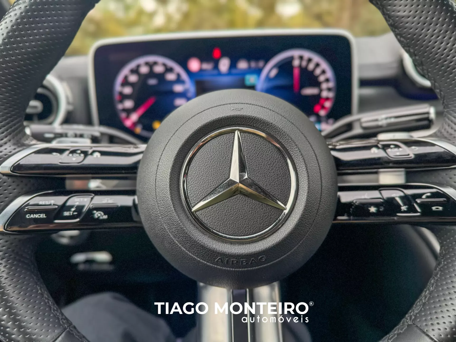 Mercedes-Benz C 300 e T 9G-TRONIC AMG Line Advanced 32