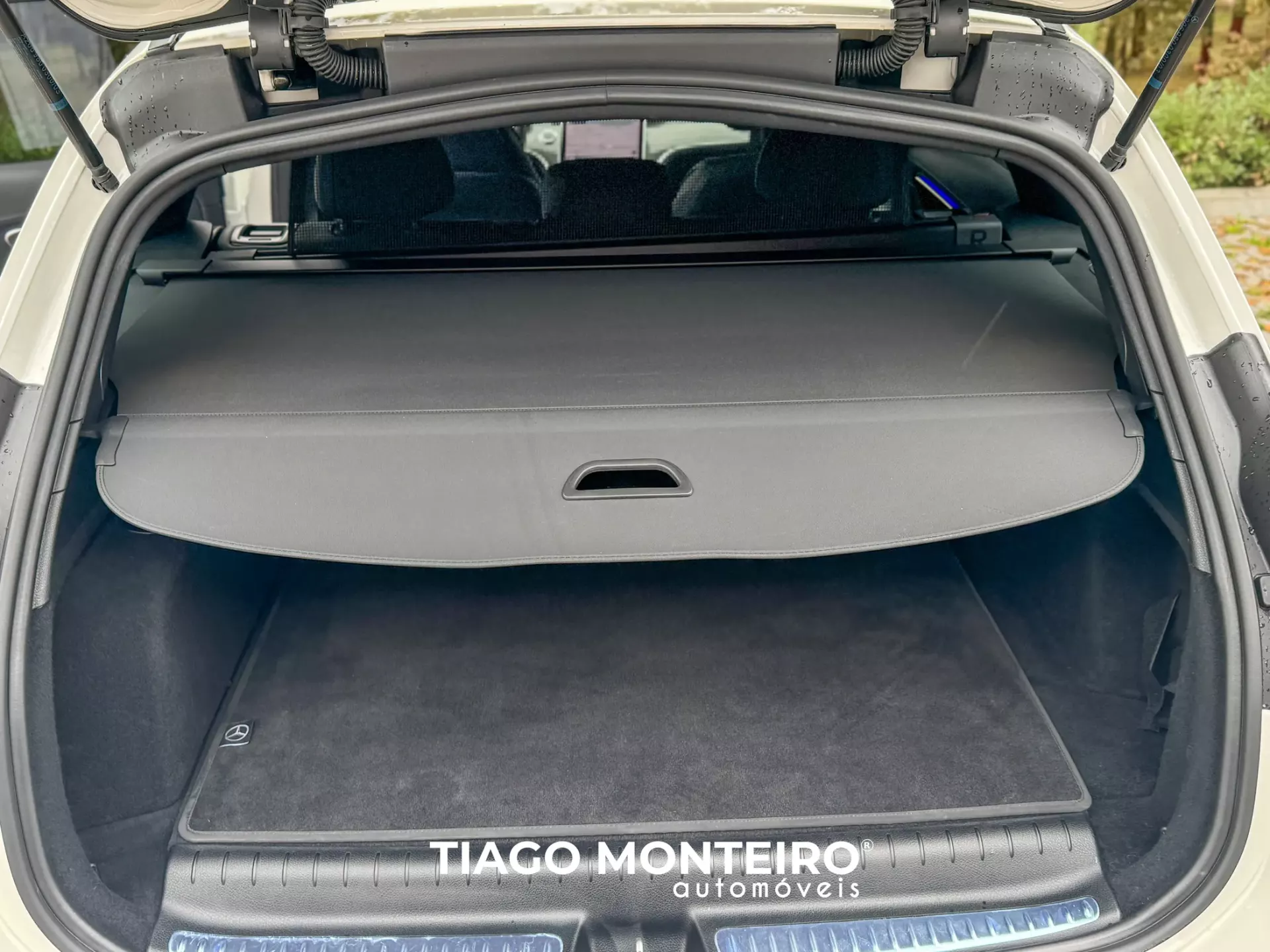 Mercedes-Benz C 300 e T 9G-TRONIC AMG Line Advanced 62