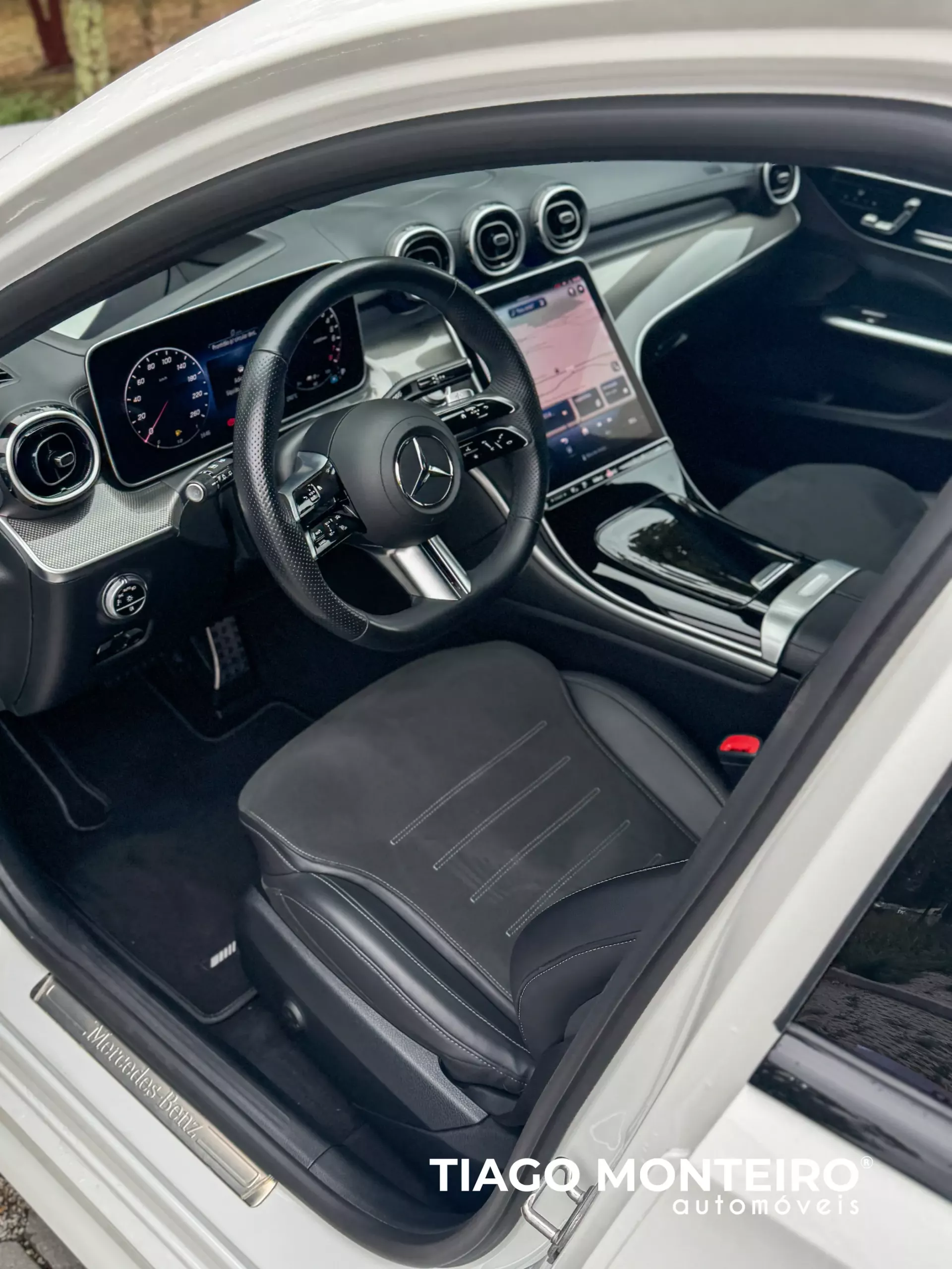 Mercedes-Benz C 300 e T 9G-TRONIC AMG Line Advanced 81