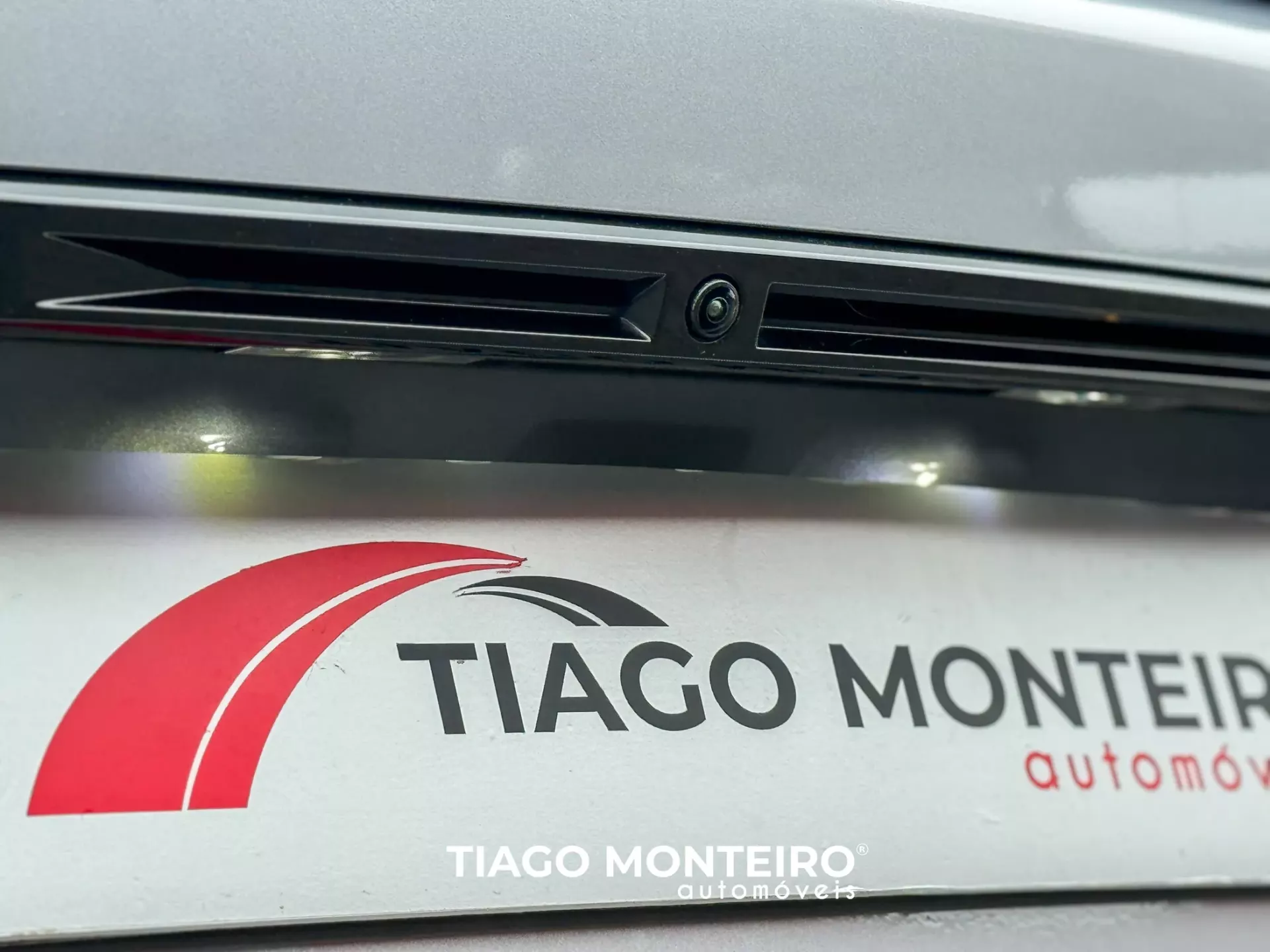 Peugeot 2008 1.2 PureTech GT EAT8 (2023-2024) 48