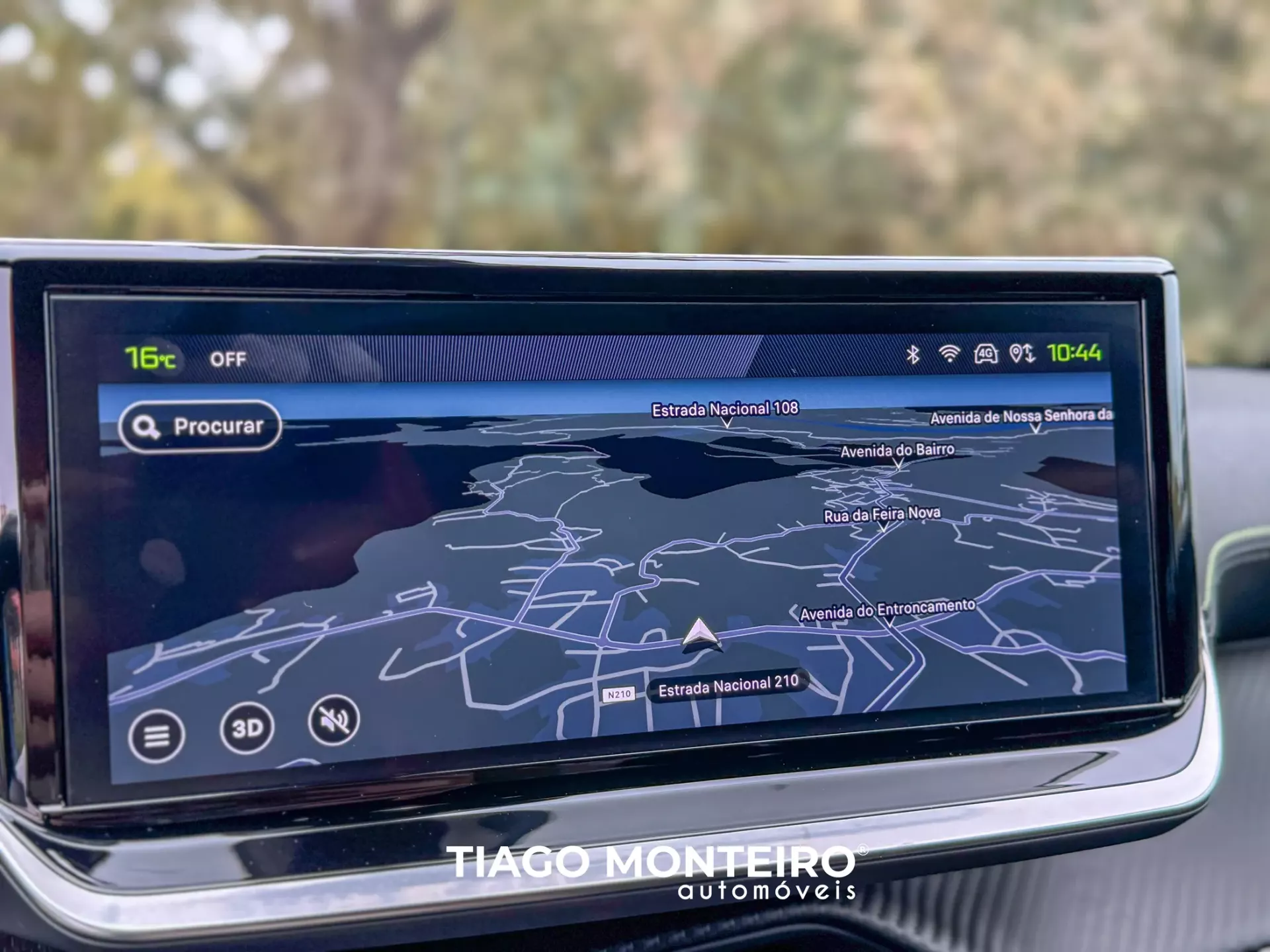 Peugeot 2008 1.2 PureTech GT EAT8 (2023-2024) 68