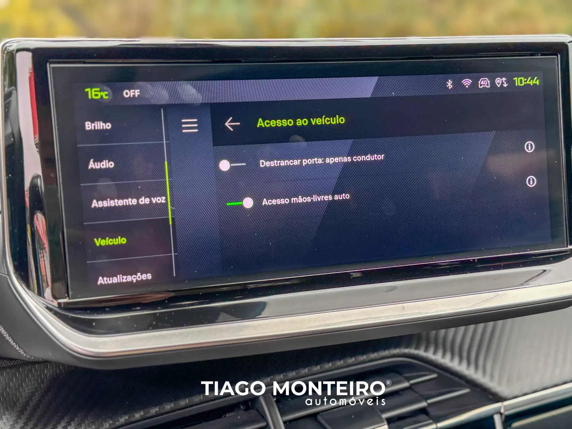 Peugeot 2008 1.2 PureTech GT EAT8 (2023-2024) 72