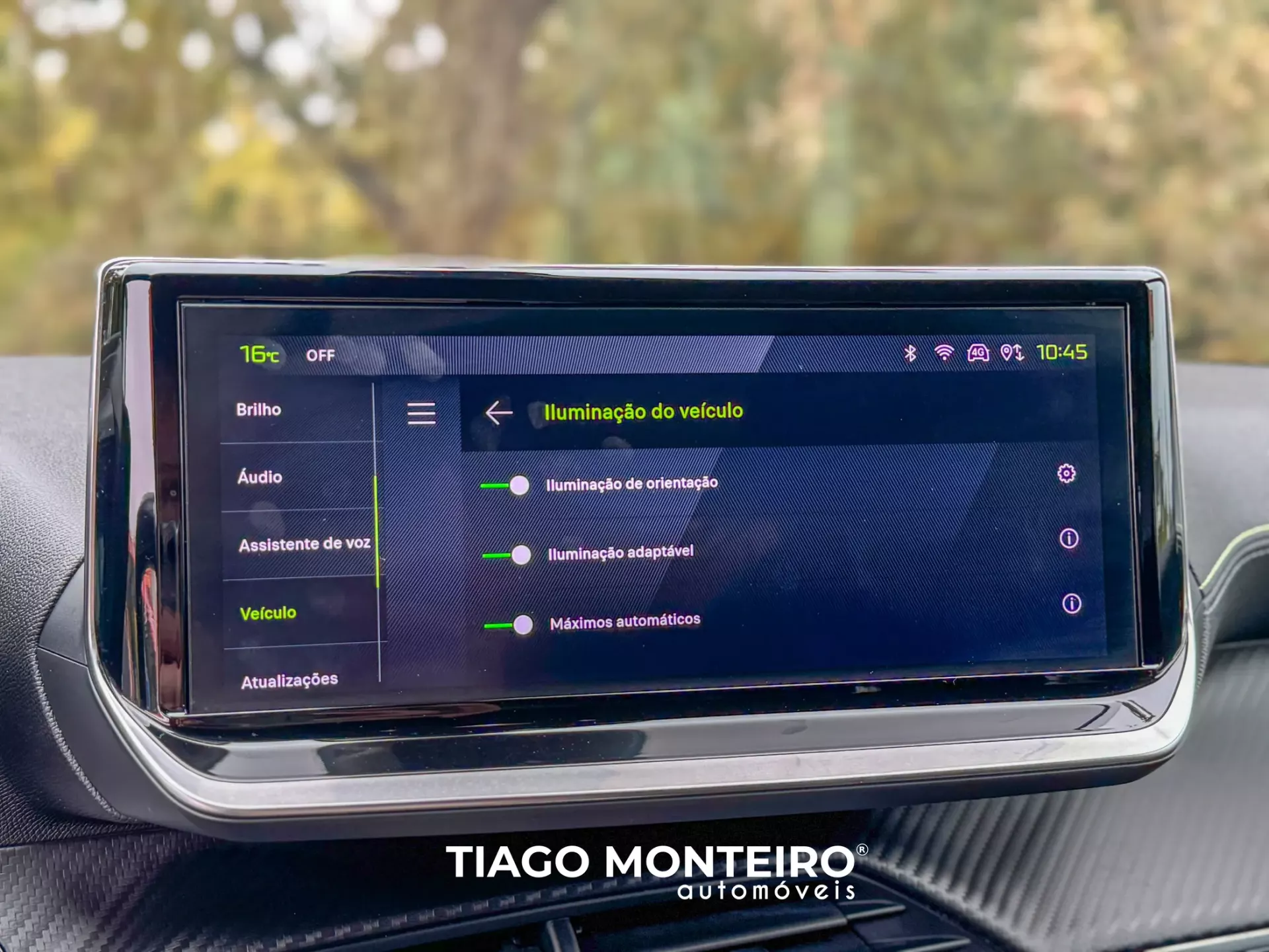 Peugeot 2008 1.2 PureTech GT EAT8 (2023-2024) 74