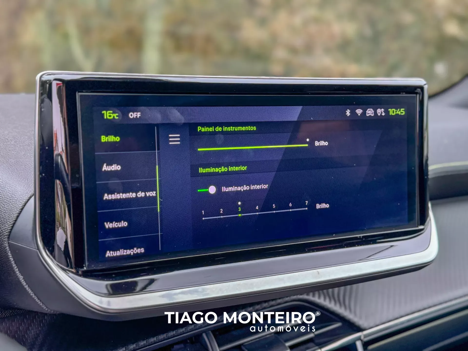 Peugeot 2008 1.2 PureTech GT EAT8 (2023-2024) 76