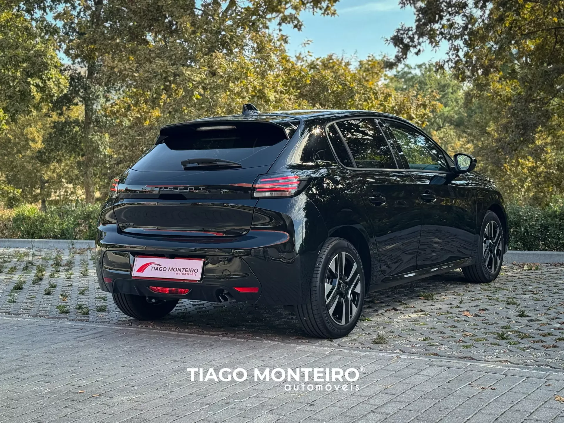 Peugeot 208 1.2 PureTech Allure (2023-2025) 54