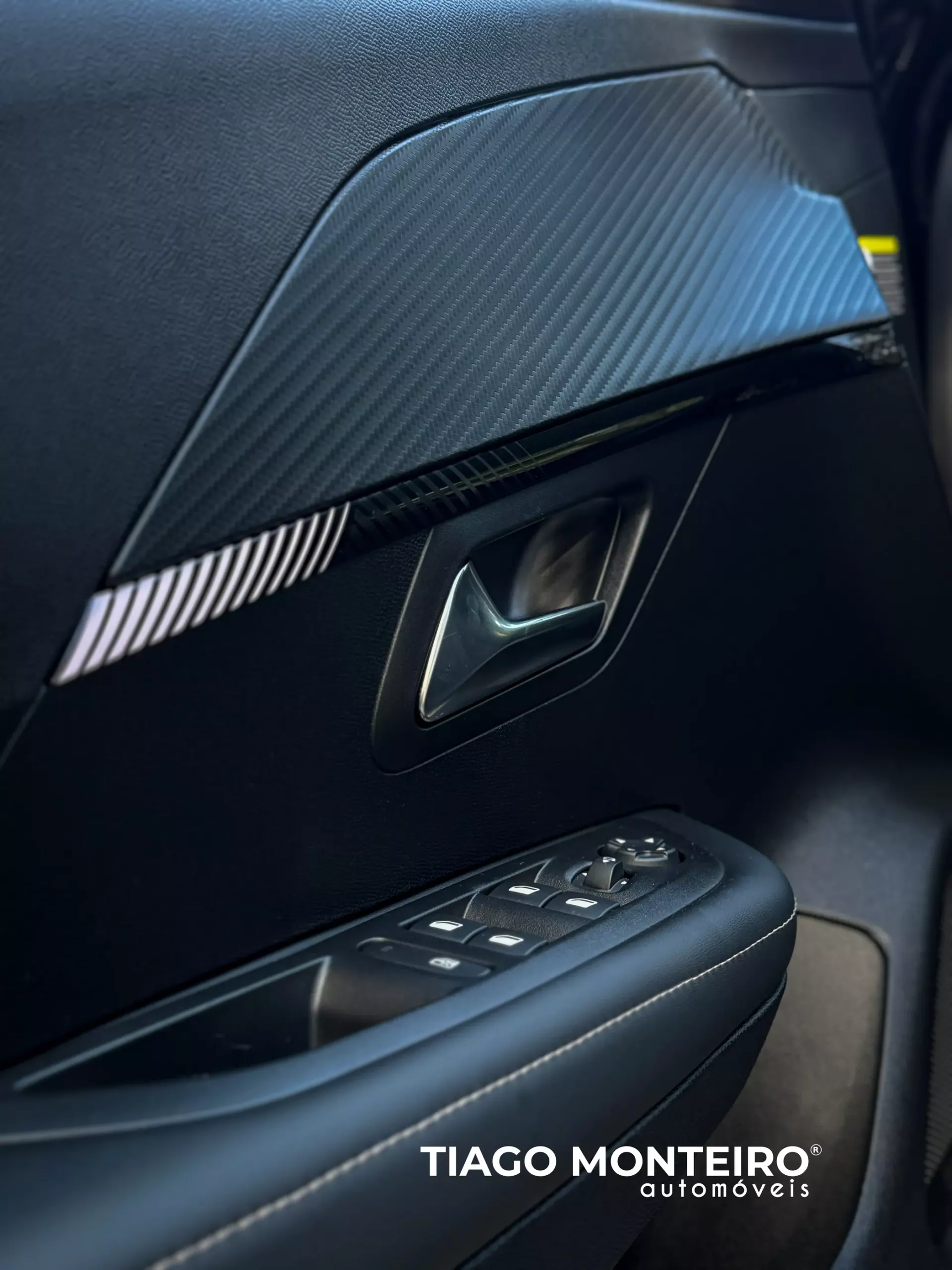 Peugeot 208 1.2 PureTech Allure (2023-2025) 56