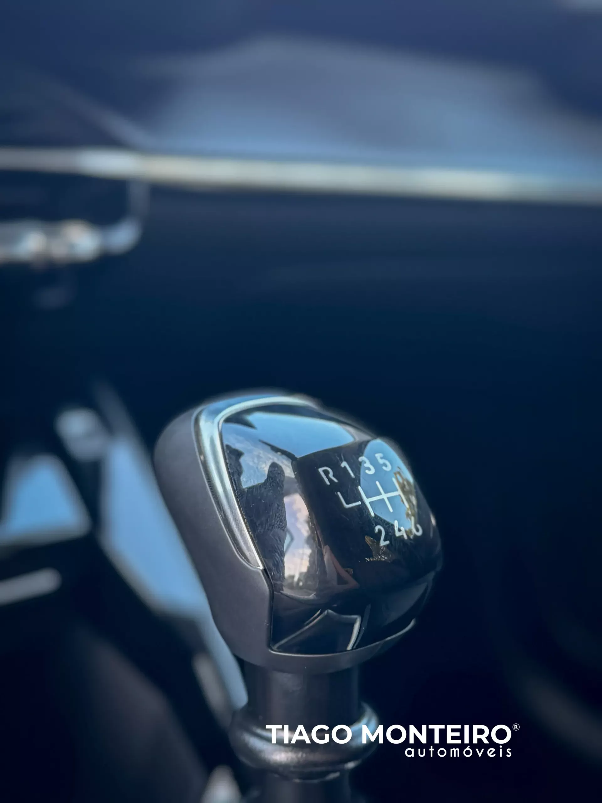 Peugeot 208 1.2 PureTech Allure (2023-2025) 61