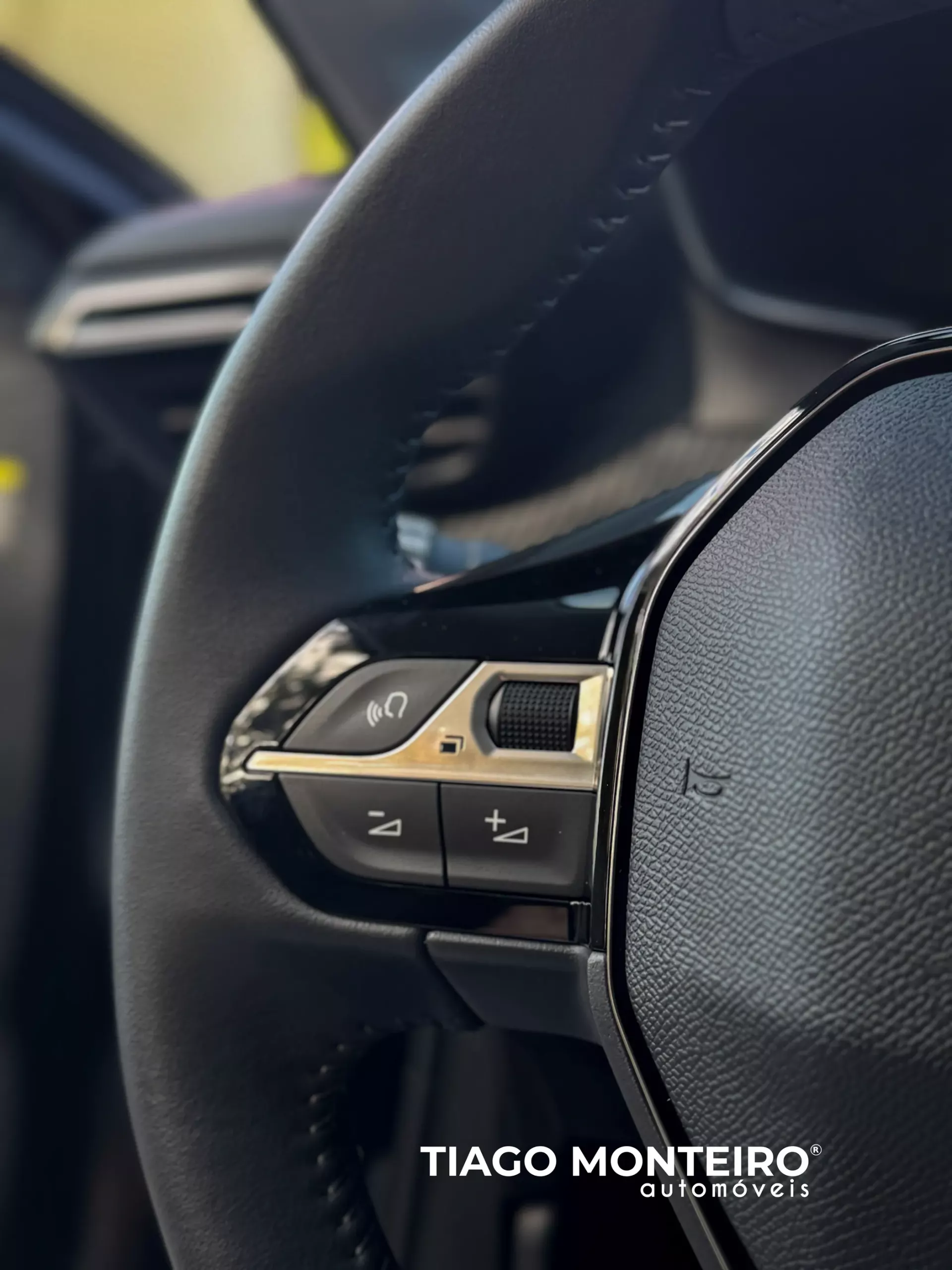 Peugeot 208 1.2 PureTech Allure (2023-2025) 64