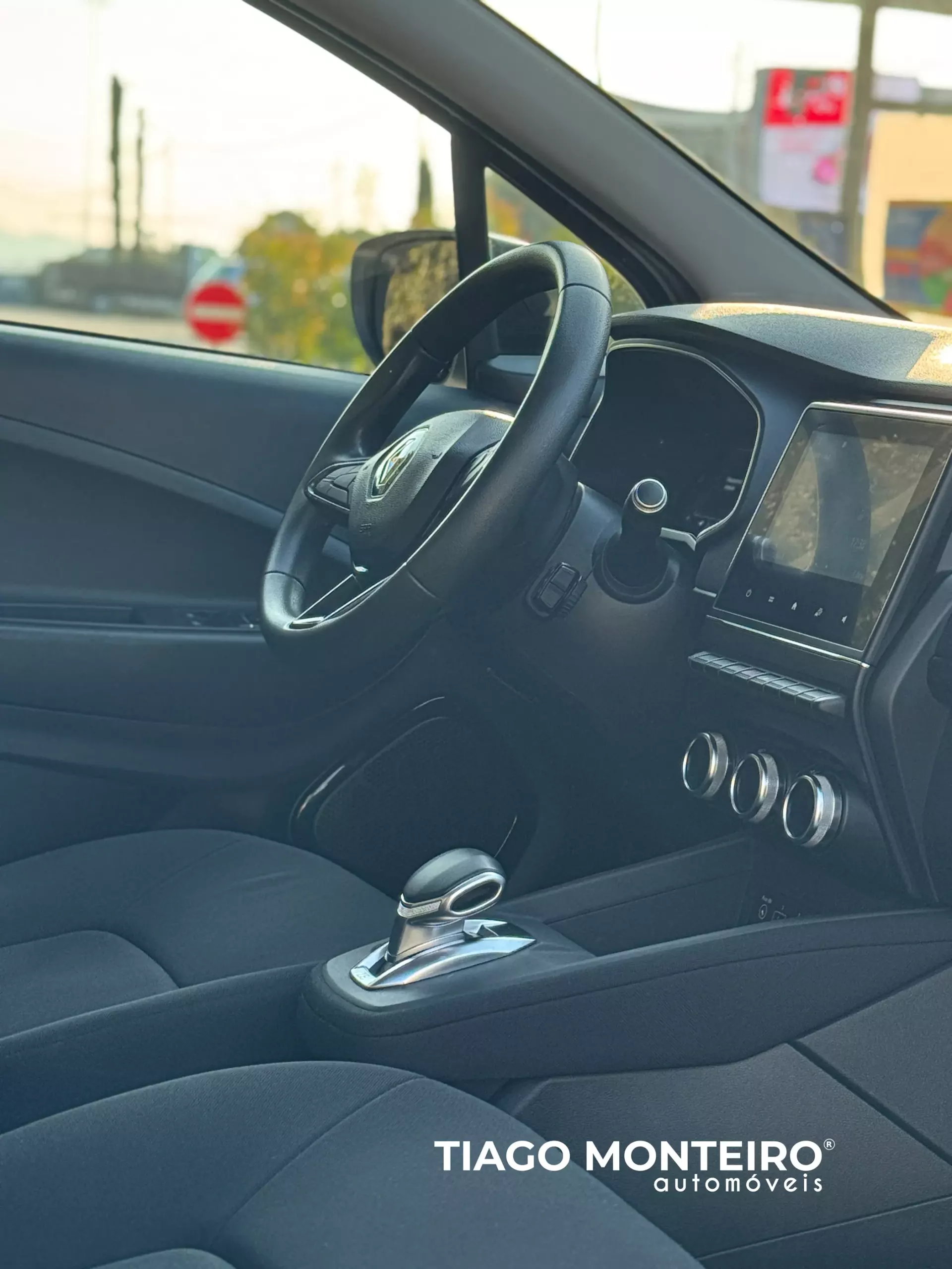 Renault Zoe (c/ Bateria) Intens 50 48