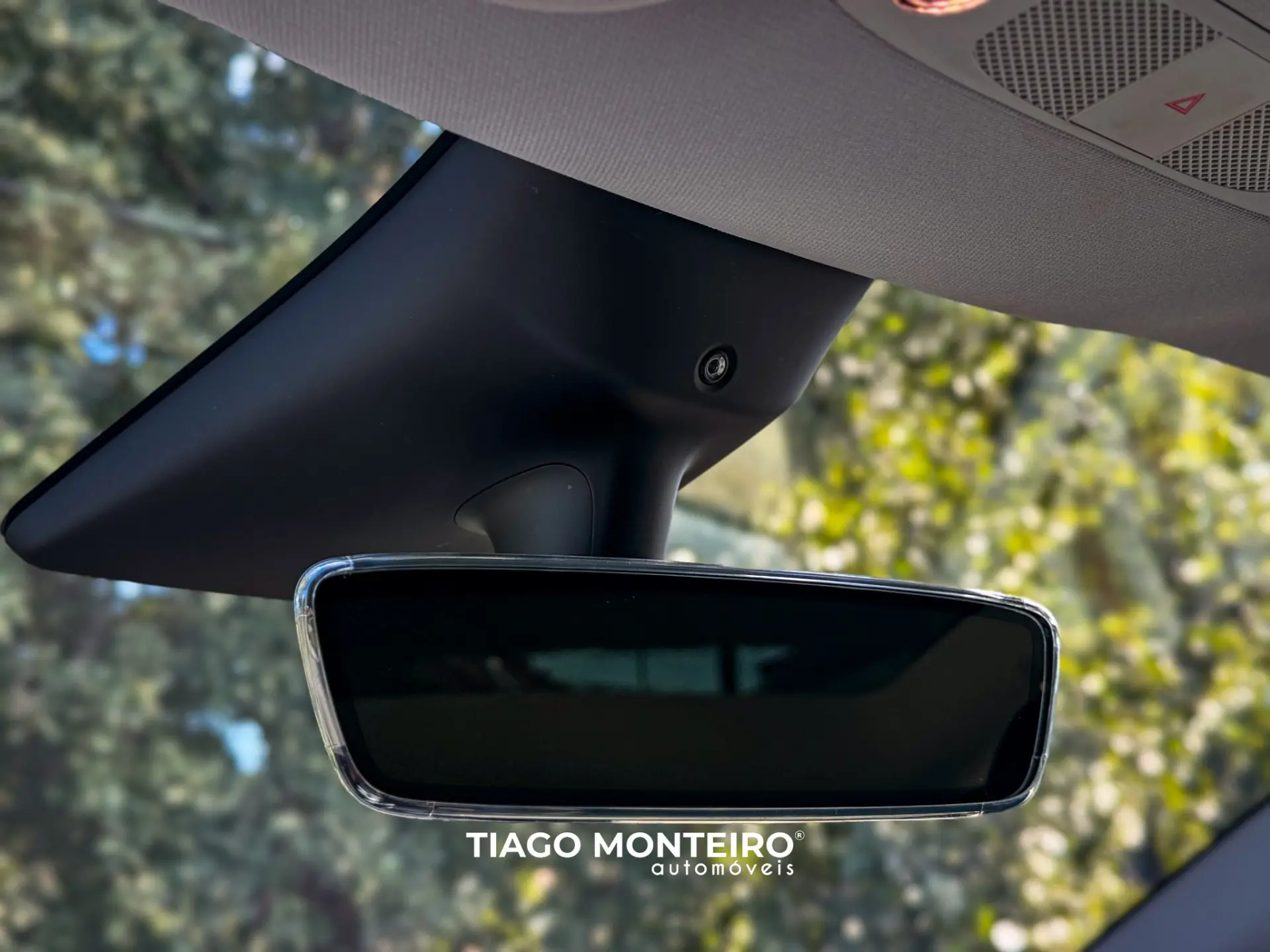 Tesla Model Y Tração Traseira 60