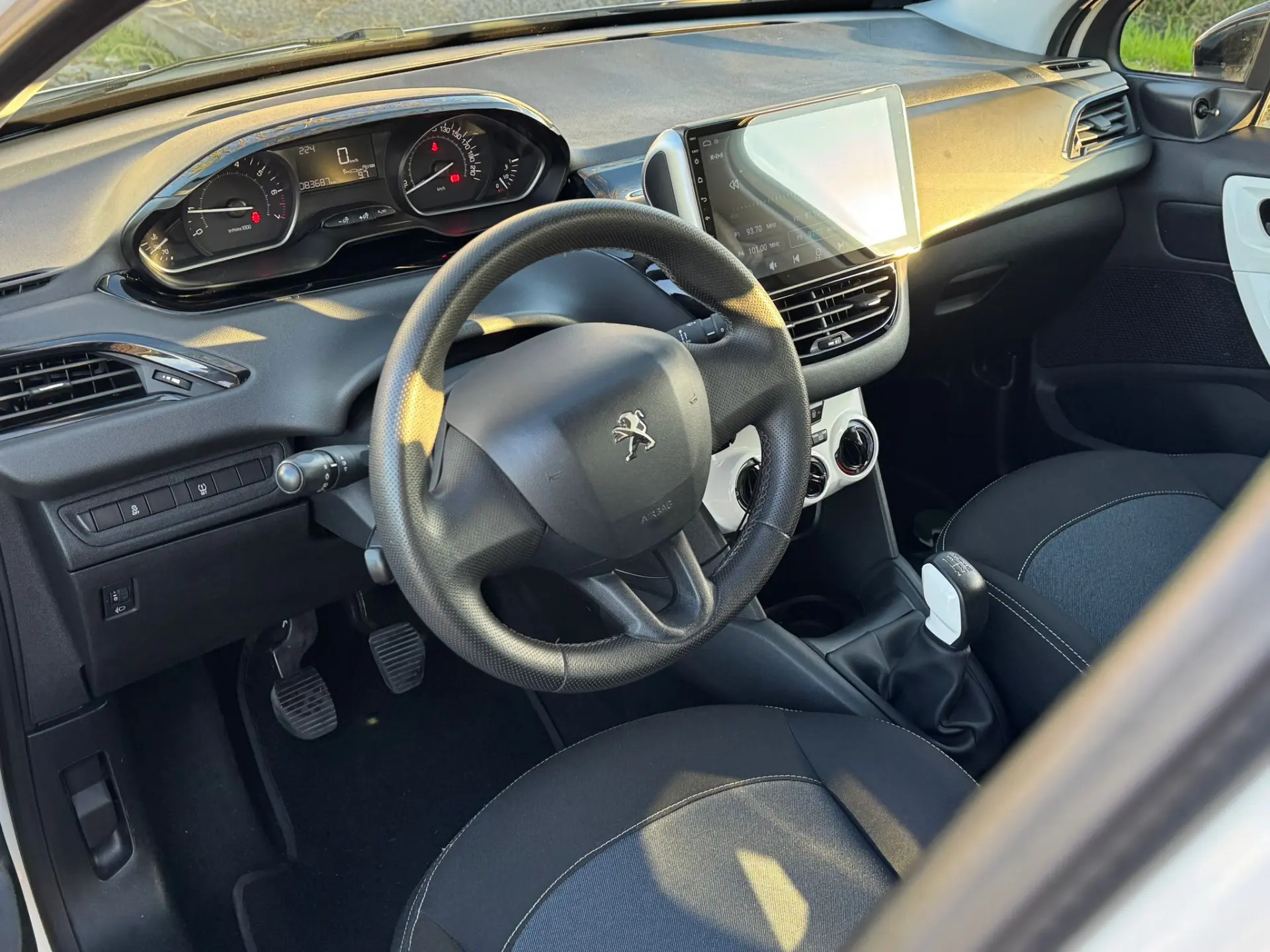 Peugeot 208 1.2 Puretech Active 12