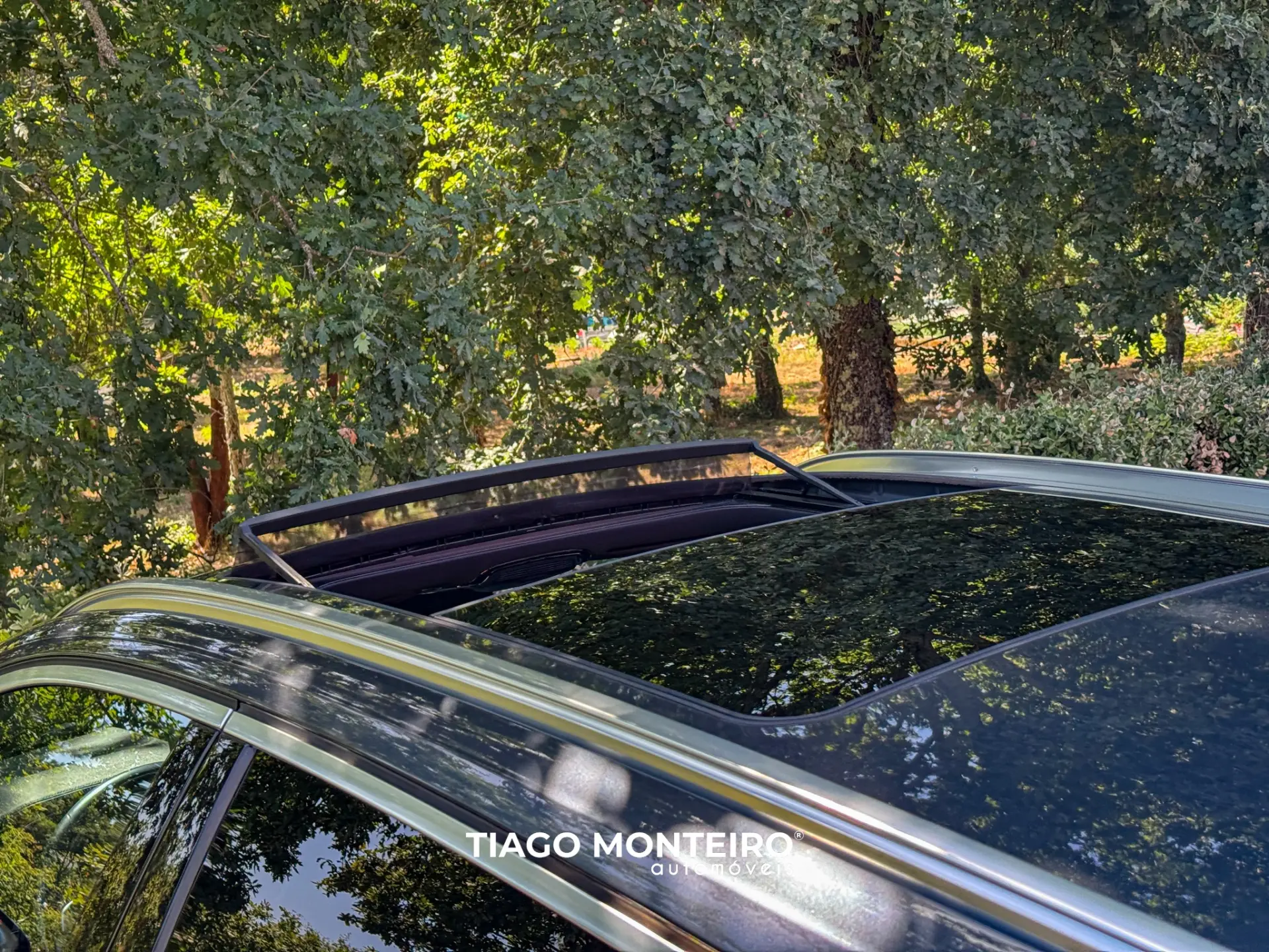 BMW 330 e Pack Desportivo M Auto 102