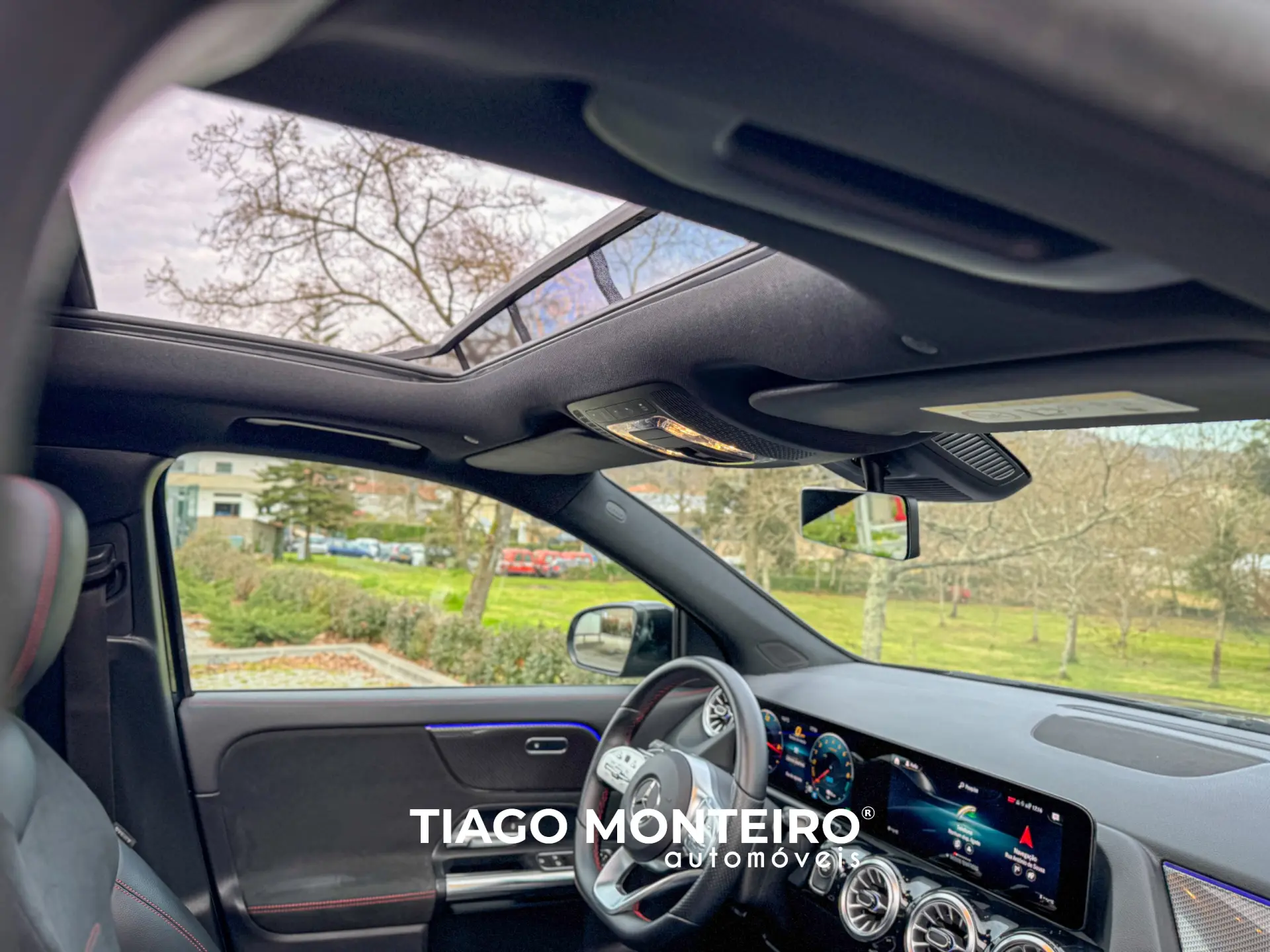 Mercedes-Benz GLA 250 e AMG Line 64