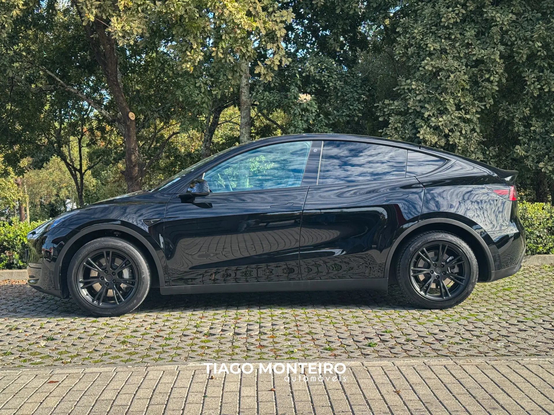 Tesla Model Y Tração Traseira 4