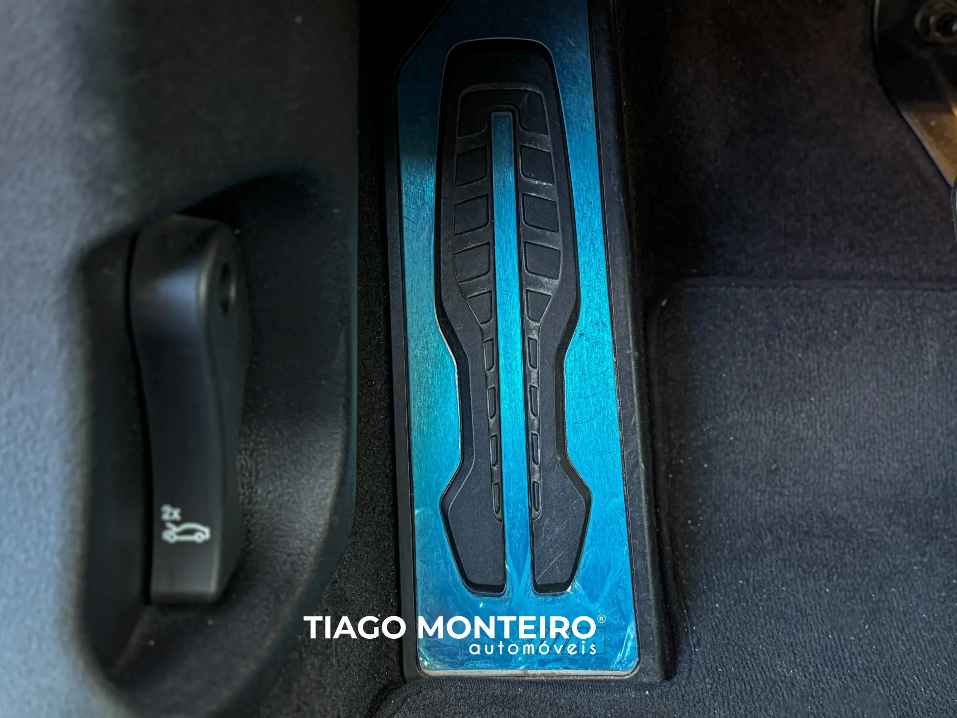 BMW 218 Gran Coupé i Pack Desportivo M 25