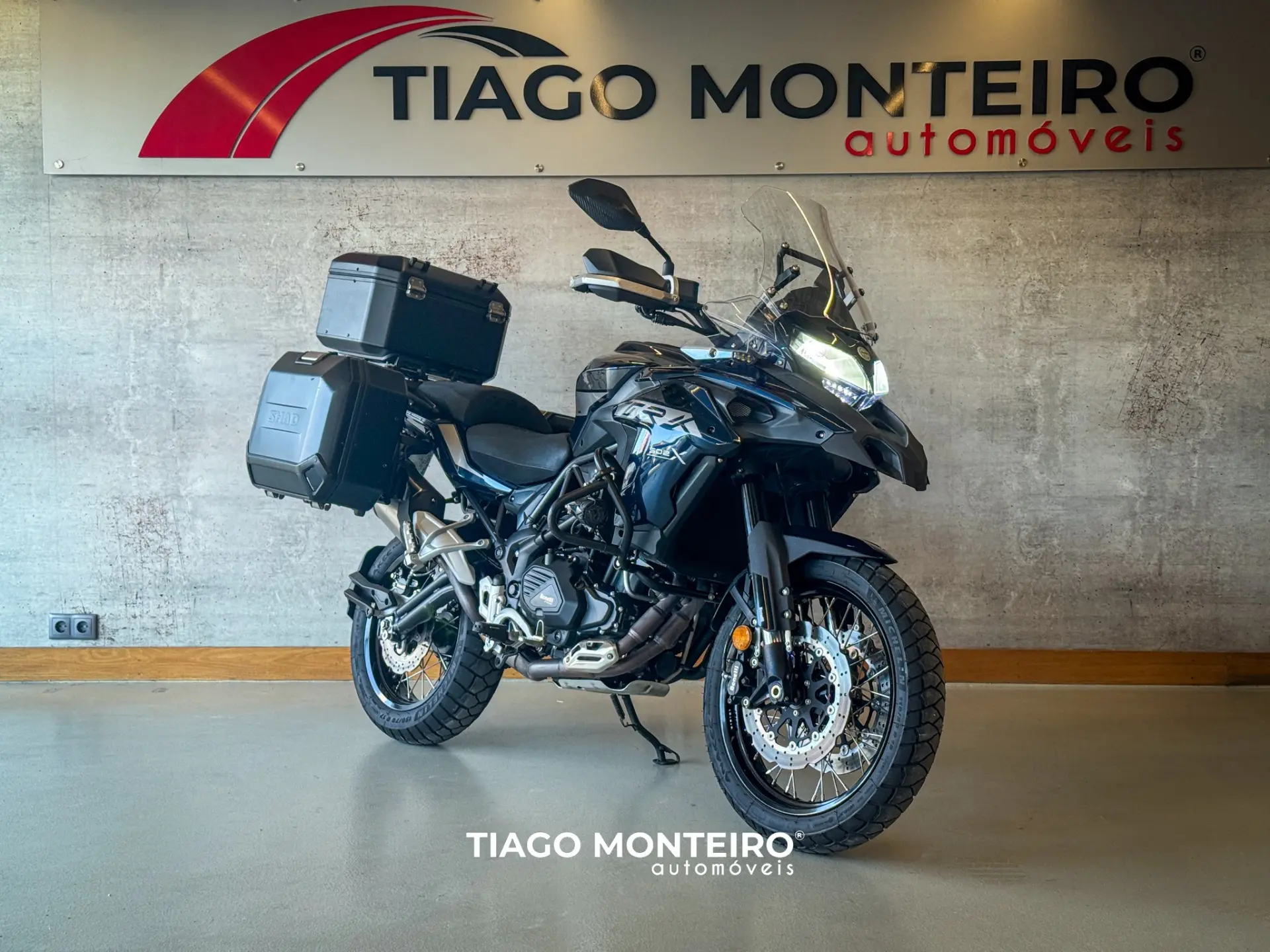 Benelli TRK 502 TRK 502X 2