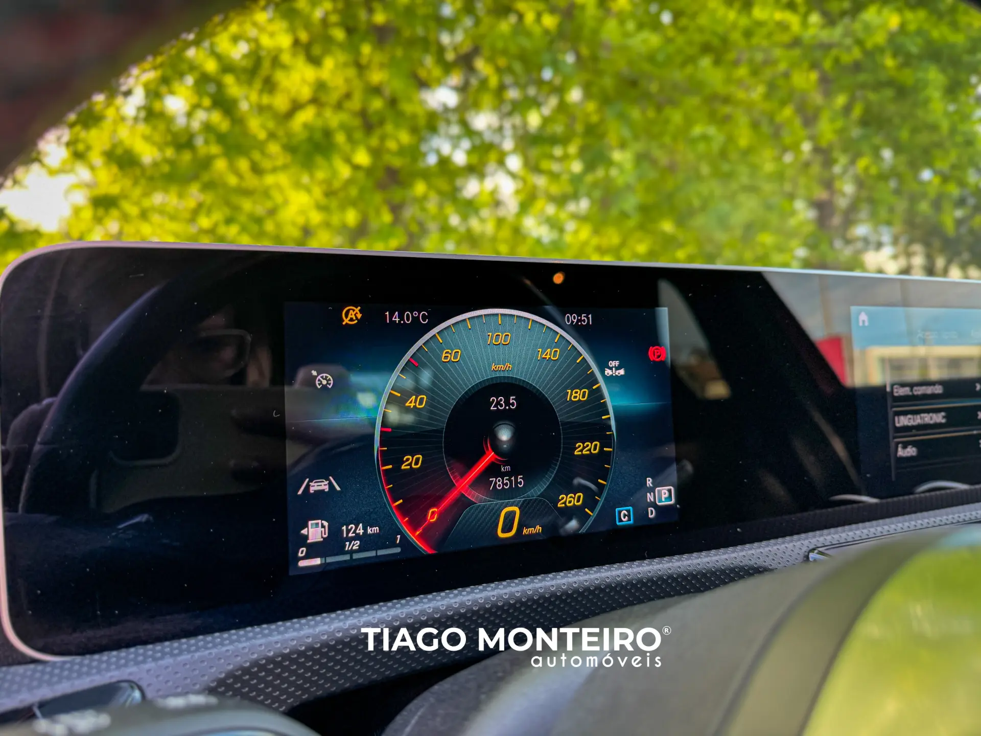 Mercedes-Benz A 180 d AMG Line Aut. 44